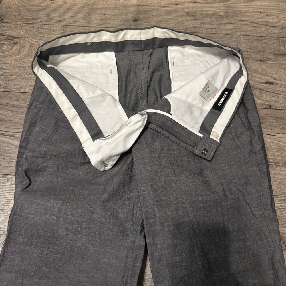 Express Gray Dress Pants with Straight Leg Design - Picture 4 of 4